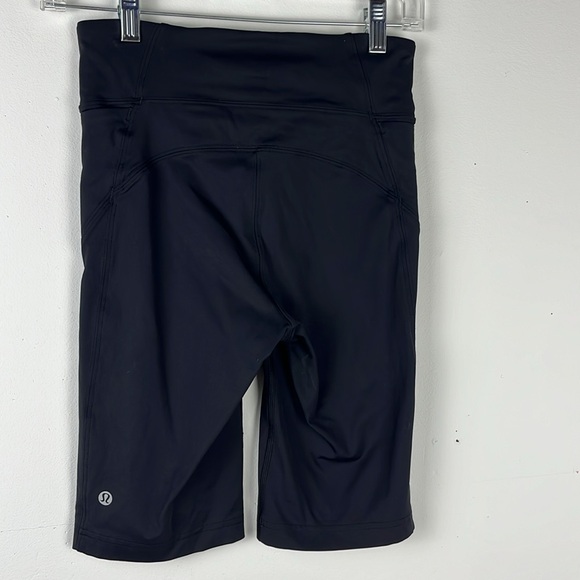 LULULEMON ON PACE SHORT 10” - Picture 3 of 3